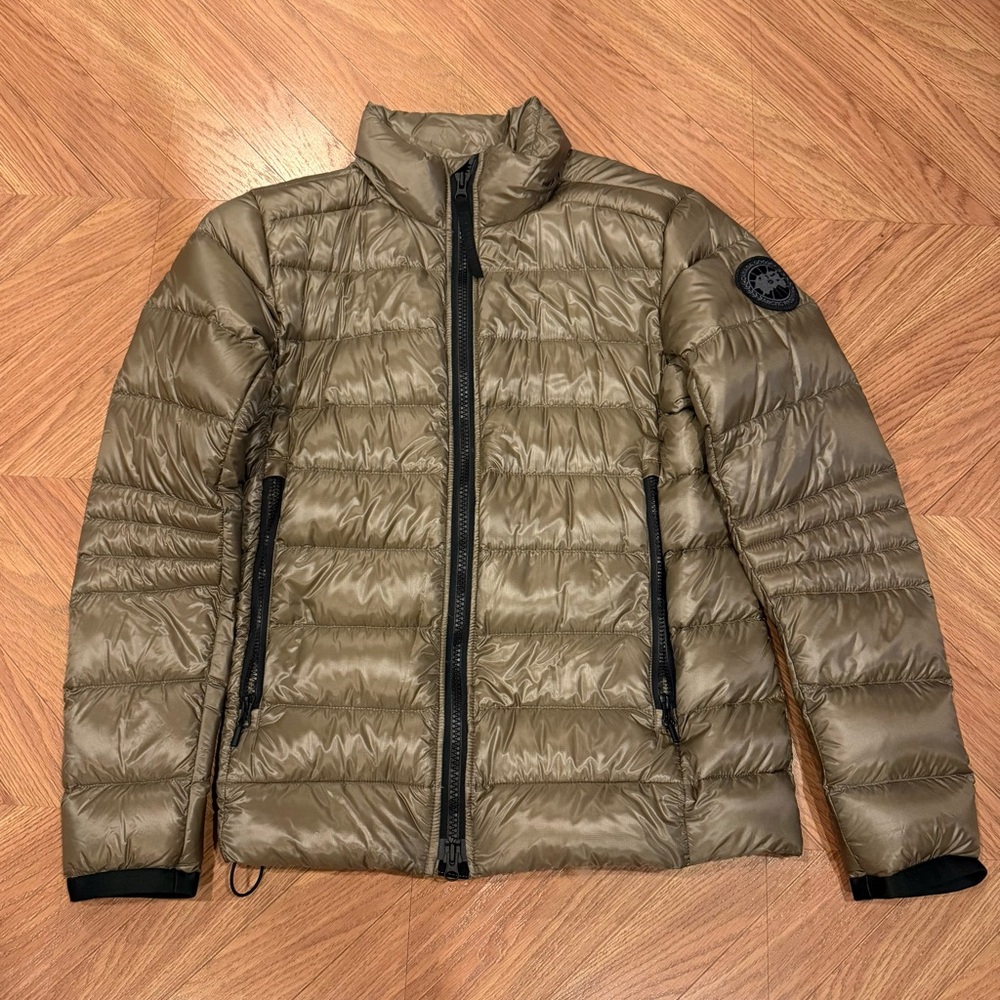 Brand New Canada Goose Men’s Jacket in Northwood Khaki.